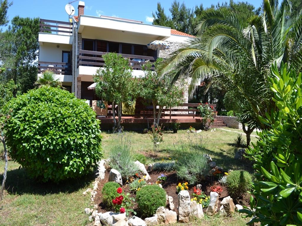 Apartments Kurta ปริฟลากา ภายนอก รูปภาพ