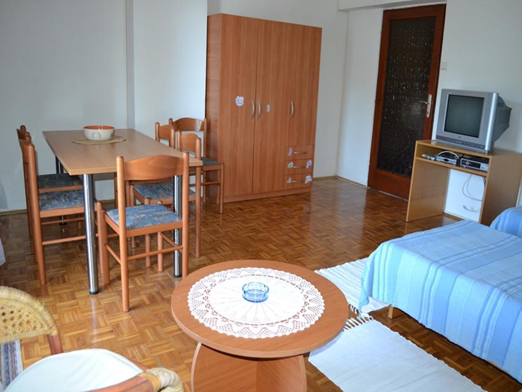 Apartments Kurta ปริฟลากา ภายนอก รูปภาพ
